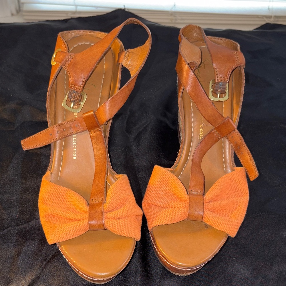 Franco Sarto, Orange Bow wedge Sandals